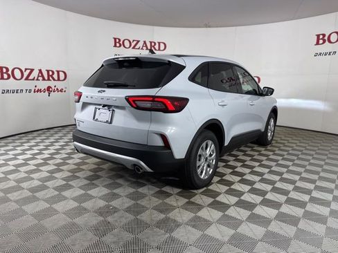 New 2026 Ford Escape Active image 7