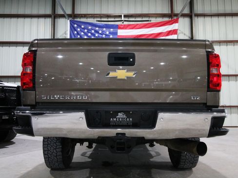 Used 2015 Chevrolet Silverado 3500 LTZ w/ Duramax Plus Package AWD/4WD image 9