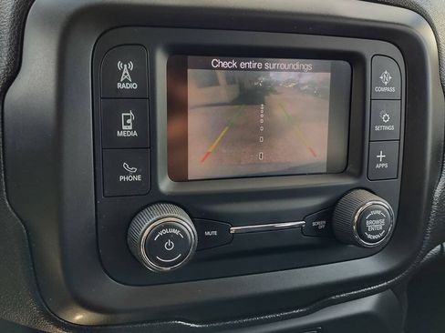 Used 2020 Jeep Renegade Sport w/ Sport Appearance Group FWD image 22