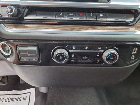 Used 2024 Chevrolet Silverado 2500 LT image 24