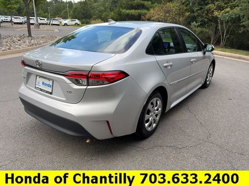 Used 2023 Toyota Corolla LE w/ Carpet Mat Package (TMS) FWD image 7