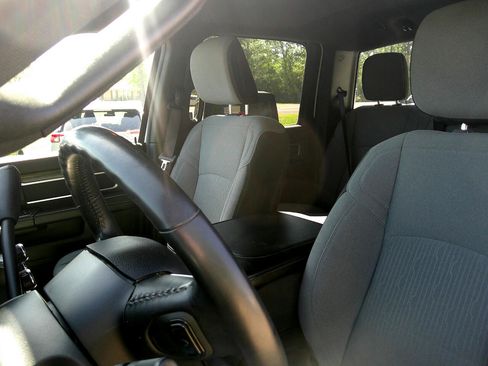 Used 2024 RAM 2500 Big Horn image 13