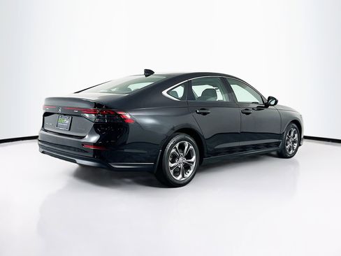 Used 2024 Honda Accord EX image 9