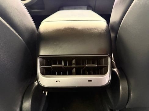 Used 2022 Tesla Model 3 RWD image 29