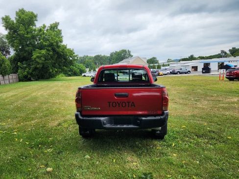 Used 2013 Toyota Tacoma 4x4 Regular Cab image 7