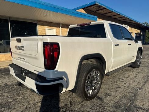 Used 2023 GMC Sierra 1500 Denali Ultimate AWD/4WD image 5