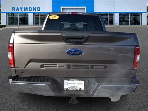 Used 2019 Ford F150 XLT image 4