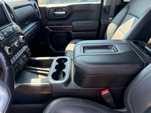 Used 2019 GMC Sierra 1500 SLT w/ SLT Premium Plus Package AWD/4WD image 14