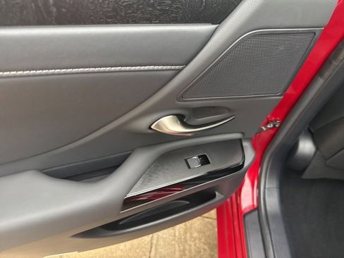 Certified 2024 Lexus ES 350 w/ Premium Package image 31