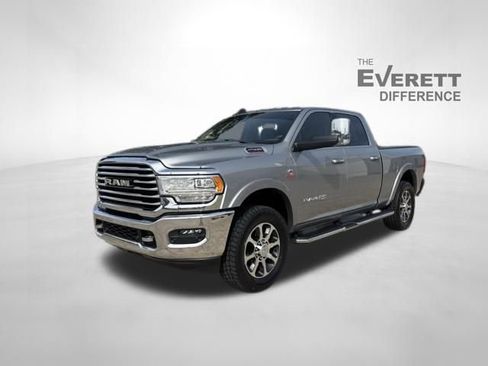 Used 2022 RAM 2500 Limited AWD/4WD image 3