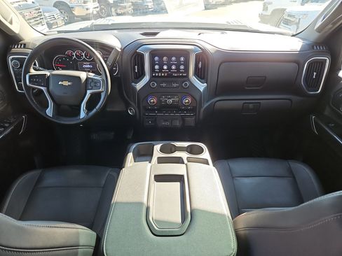 Used 2022 Chevrolet Silverado 3500 LTZ w/ Gooseneck/5TH Wheel Package image 27