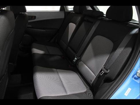 Used 2020 Hyundai Kona SE AWD/4WD image 19