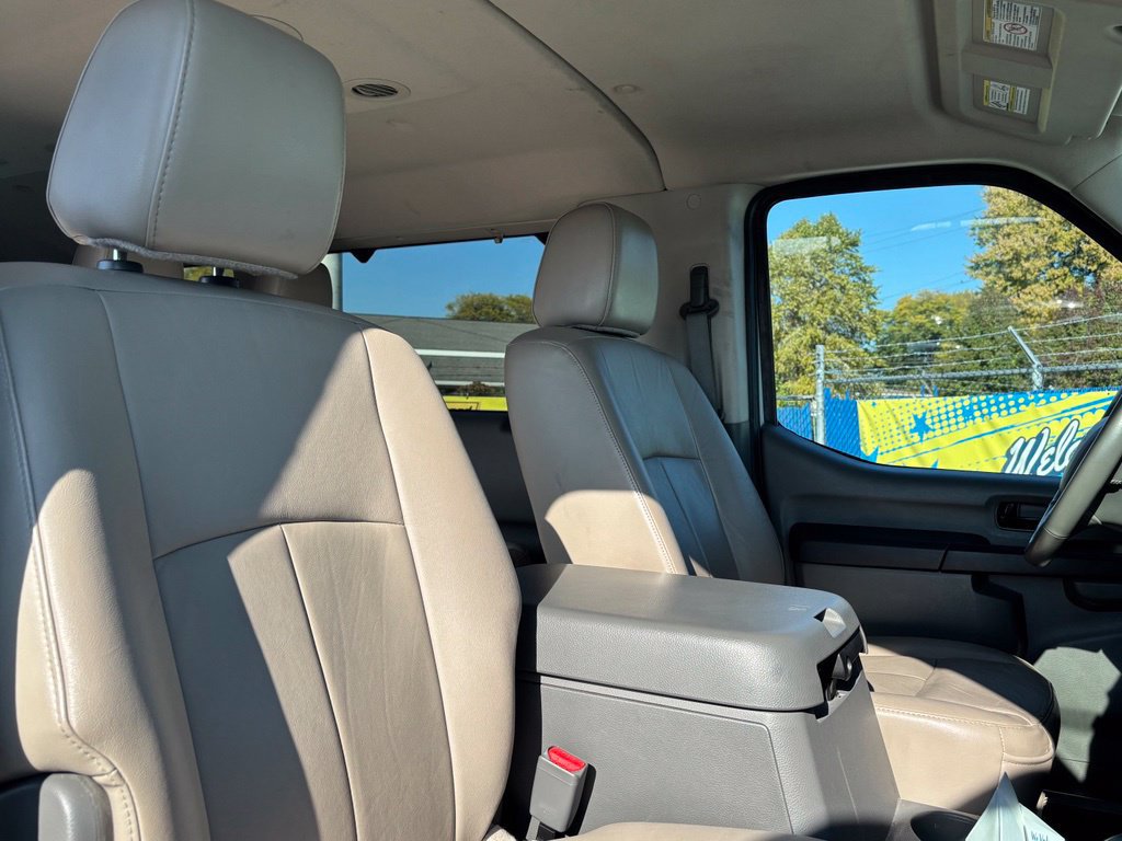 Used 2021 Nissan NV 3500 SL RWD image 20