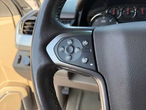 Used 2018 Chevrolet Tahoe LT w/ LT Signature Package AWD/4WD image 25
