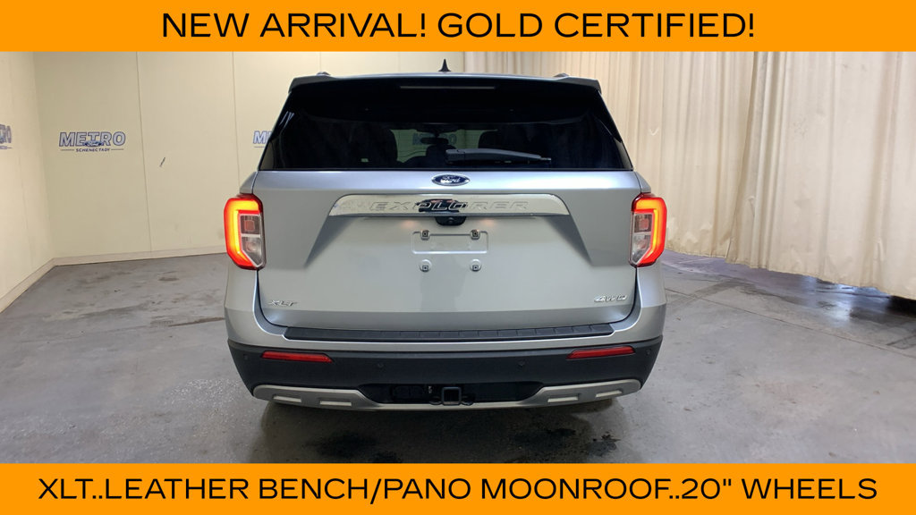 Used 2023 Ford Explorer XLT w/ Equipment Group 202A AWD/4WD image 4
