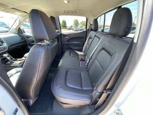 Used 2022 GMC Canyon Elevation w/ Elevation Premium Package AWD/4WD image 17