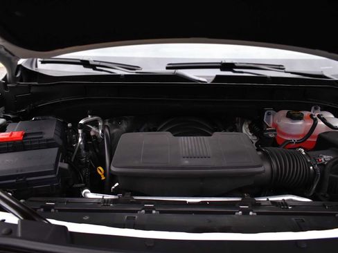 New 2026 Chevrolet Suburban RST image 25