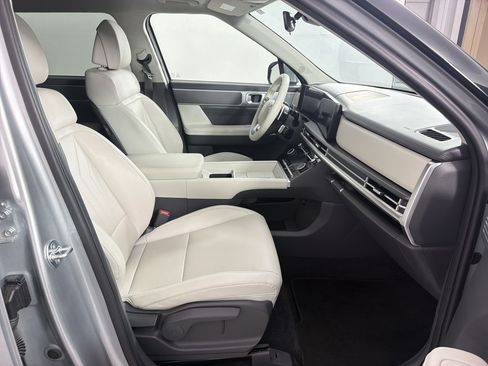 Used 2026 Hyundai Santa Fe SEL AWD/4WD image 29