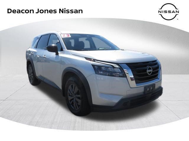Used 2023 Nissan Pathfinder S AWD/4WD image 1