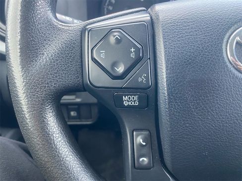 Used 2019 Toyota Tacoma SR image 19