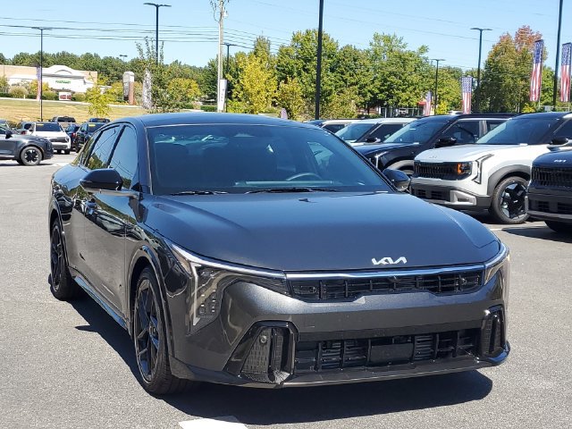 New 2026 Kia K4 GT-Line Turbo FWD image 3