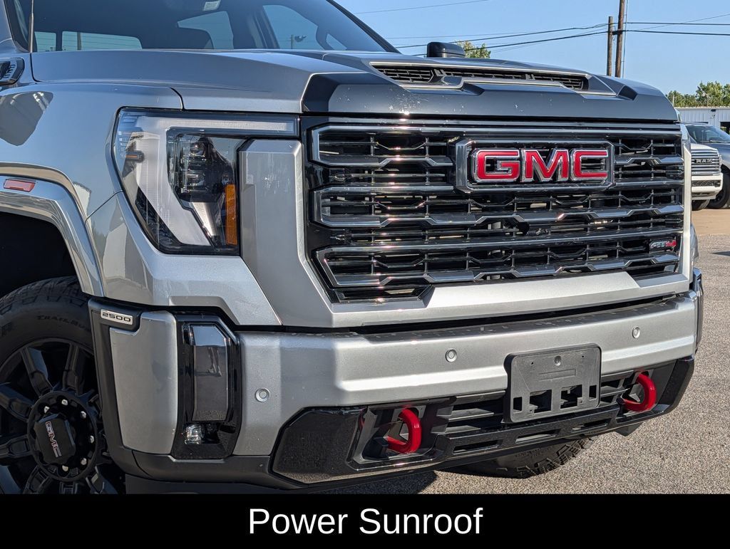 Used 2024 GMC Sierra 2500 AT4 w/ AT4 Premium Plus Package AWD/4WD image 10