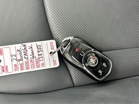 Used 2022 Buick Enclave Essence w/ Experience Buick Package image 35