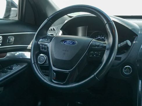 Used 2017 Ford Explorer Limited w/ Equipment Group 301A FWD image 14