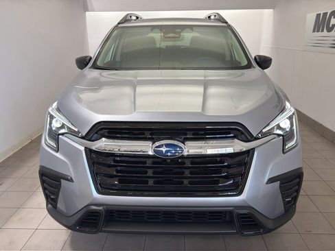 New 2026 Subaru Ascent Limited image 3