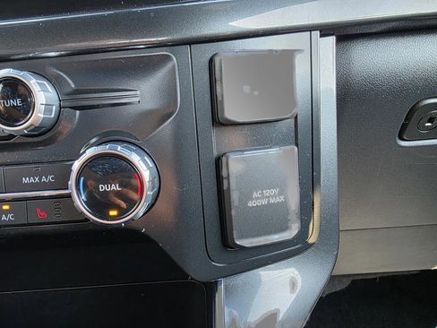 Certified 2022 Ford F150 XLT w/ Equipment Group 302A High image 33