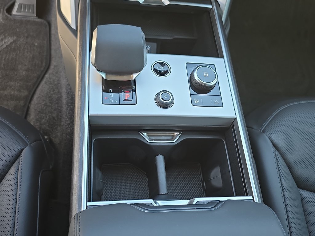 New 2027 Land Rover Range Rover SE AWD/4WD image 26