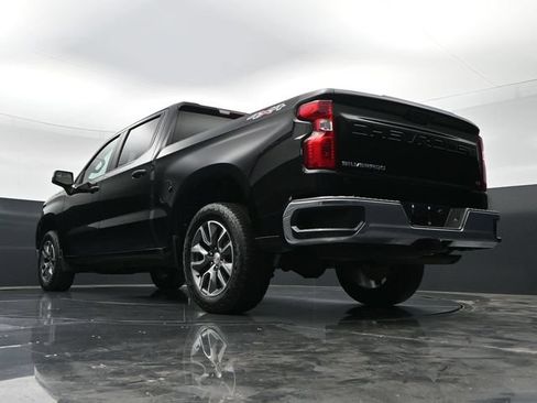 Used 2024 Chevrolet Silverado 1500 LT AWD/4WD image 47
