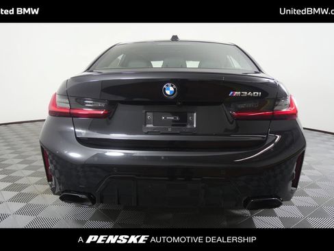 Used 2026 BMW M340i Sedan w/ Premium Package RWD image 4