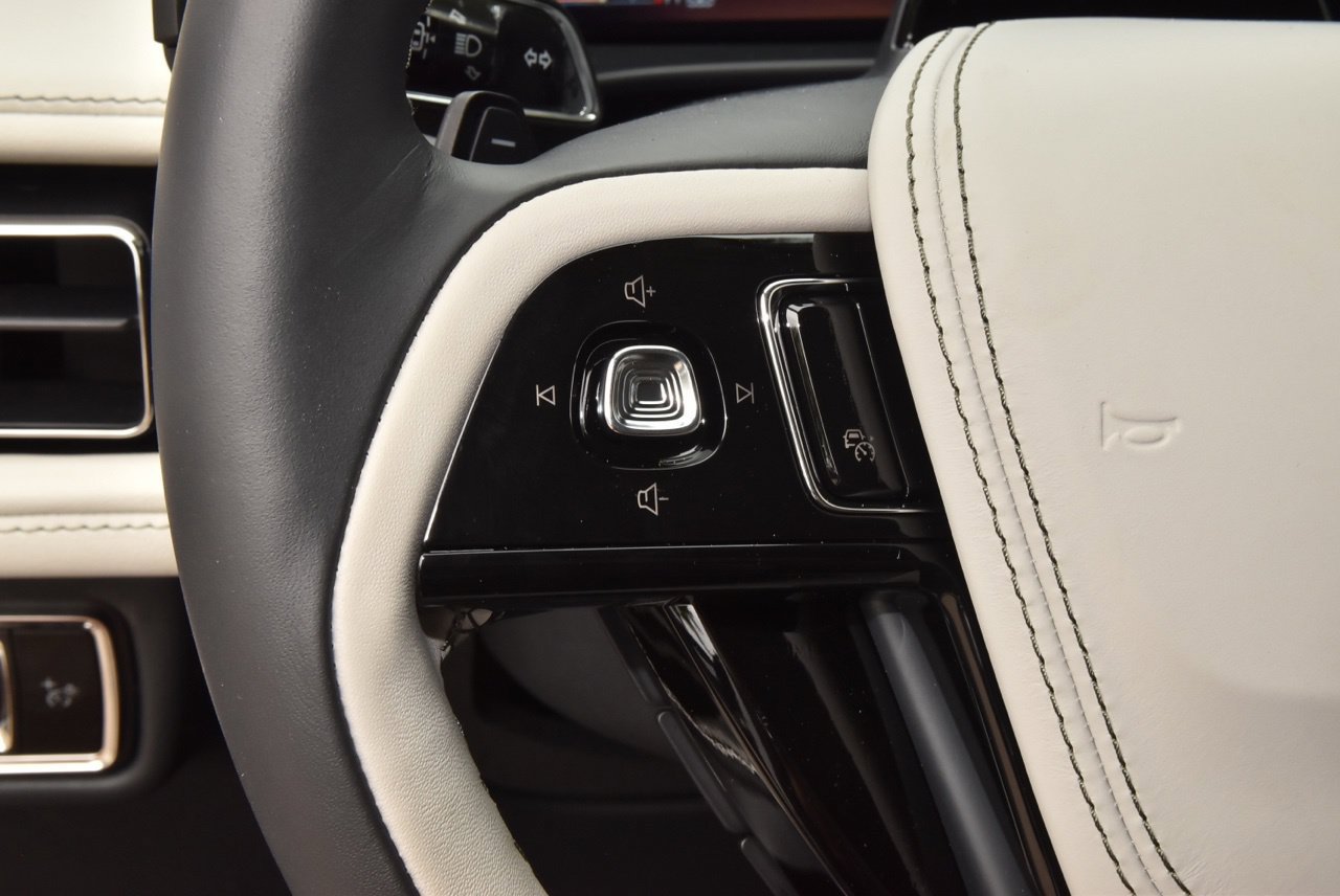 New 2027 Lincoln Aviator Reserve AWD/4WD image 25