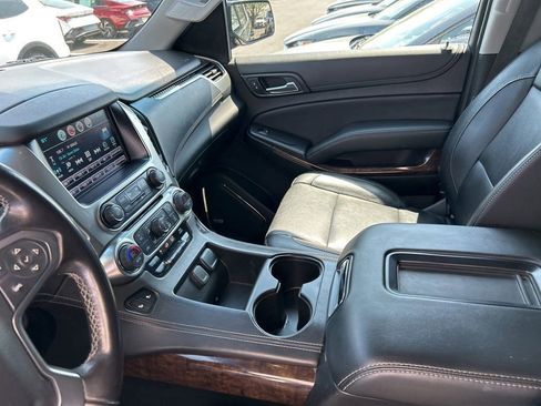 Used 2019 Chevrolet Tahoe LT AWD/4WD image 9