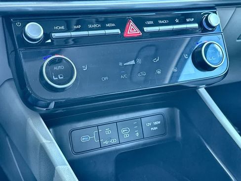 Used 2025 Hyundai Tucson SEL FWD image 20