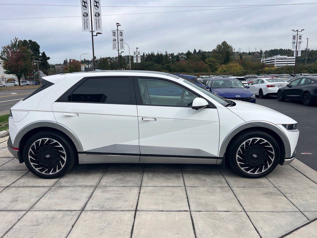 Certified 2024 Hyundai Ioniq 5 Limited AWD/4WD image 6