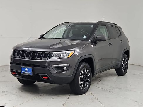 Used 2021 Jeep Compass Trailhawk AWD/4WD image 1