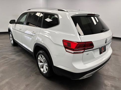 Used 2019 Volkswagen Atlas SE w/ Panoramic Sunroof Package image 4