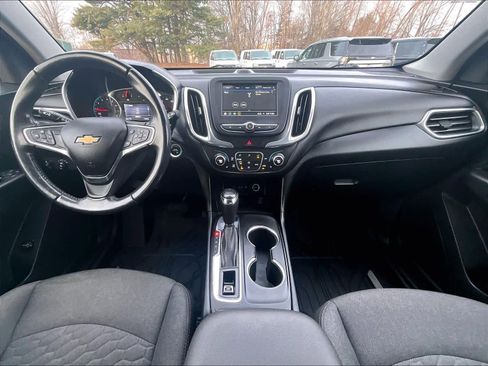 Used 2019 Chevrolet Equinox LT image 20