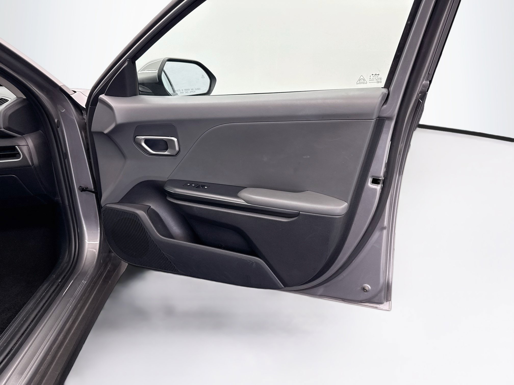 Used 2025 Kia K4 FWD image 32