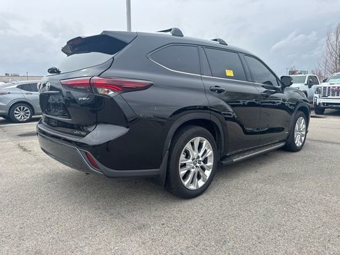 Used 2025 Toyota Highlander Limited image 6