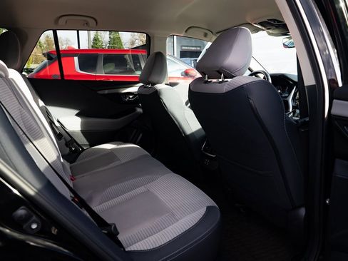Used 2024 Subaru Outback Premium image 21