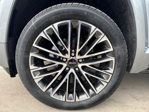 New 2026 GMC Terrain Denali image 12