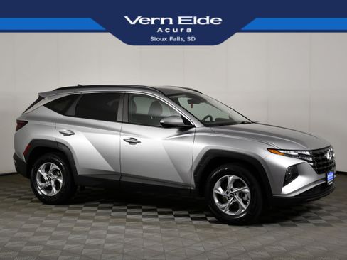 Used 2024 Hyundai Tucson SEL AWD/4WD image 1