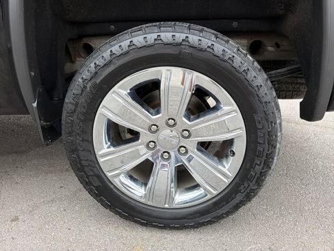 Used 2018 GMC Sierra 1500 SLT AWD/4WD image 25