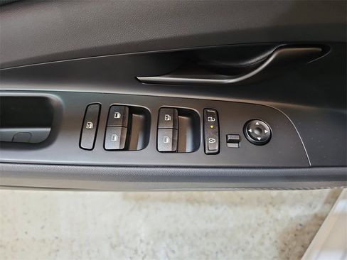 New 2026 Hyundai Elantra SEL Sport image 26