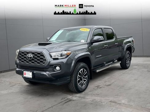 Certified 2022 Toyota Tacoma TRD Sport w/ Technology Package AWD/4WD image 1