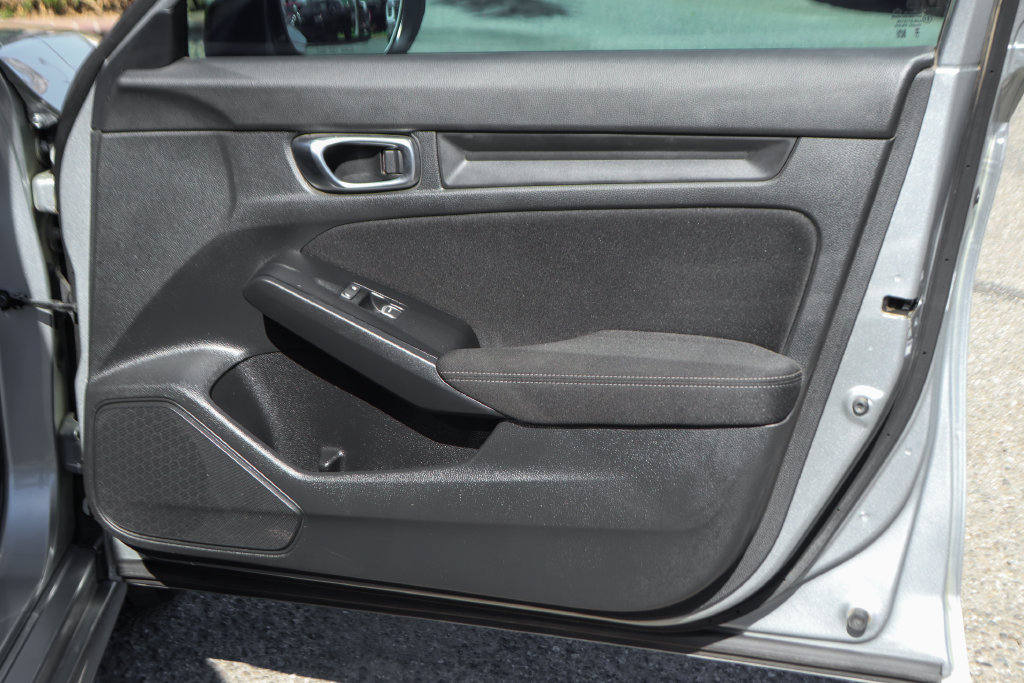 Used 2025 Honda Civic Sport image 36