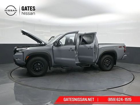 Used 2023 Nissan Frontier PRO-4X w/ Pro-4X Premium Package image 53